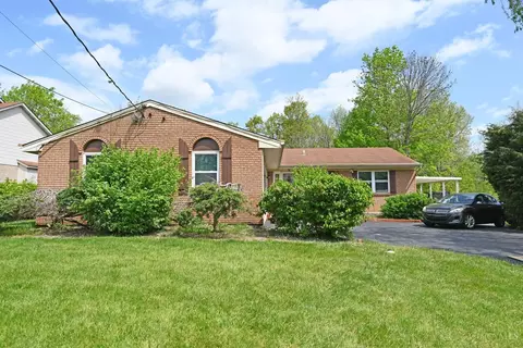 8340 Vicksburg Dr, Cincinnati, OH 45249 photo 2