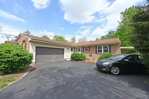 8340 Vicksburg Dr, Cincinnati, OH 45249 photo 4