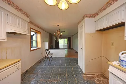 8340 Vicksburg Dr, Cincinnati, OH 45249 photo 18