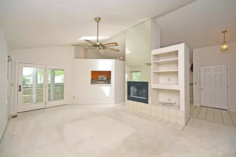 3145 Vineyard Ct, Maineville, OH 45039 photo 8