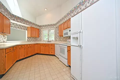 3145 Vineyard Ct, Maineville, OH 45039 photo 4
