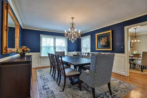 Dining - 930 Edwards Rd, Cincinnati, OH 45208 photo 1 of 5