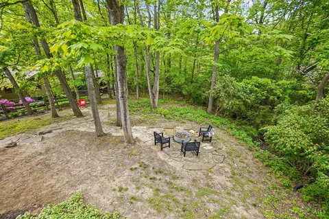 Exterior - 7146 Royalgreen Dr, Cincinnati, OH 45244 photo 6 of 11