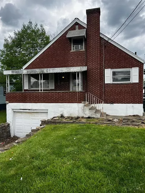 8435 Jackies Dr, Colerain Twp, OH 45239