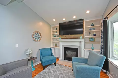 5681 Whetsel Ave, Cincinnati, OH 45227 photo 7