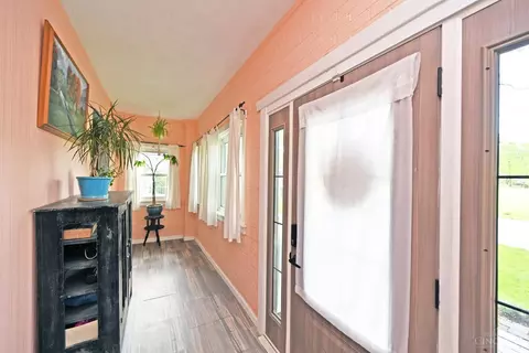 5681 Whetsel Ave, Cincinnati, OH 45227 photo 3