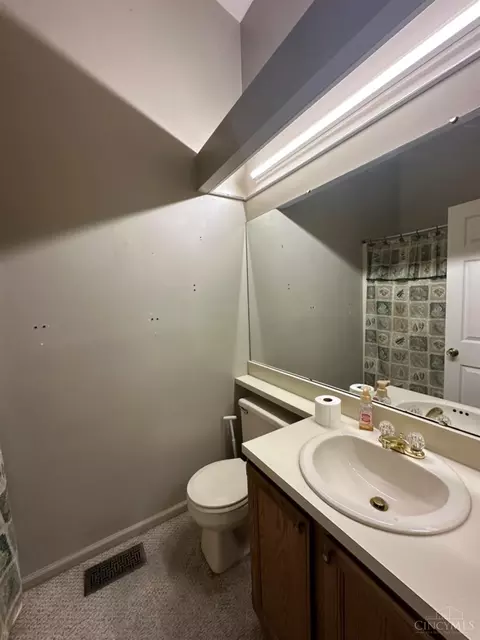 7921 Saddleback Pl, Maineville, OH 45039 photo 13