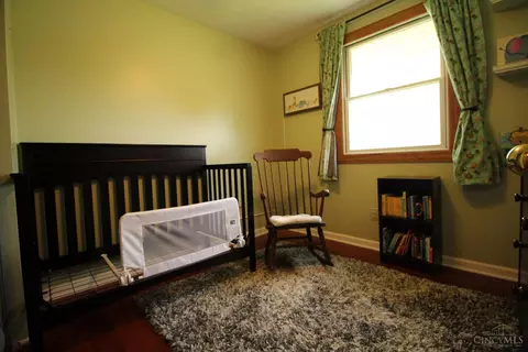 Bedroom - 45 Hadley Rd, Greenhills, OH 45218 photo 3 of 3