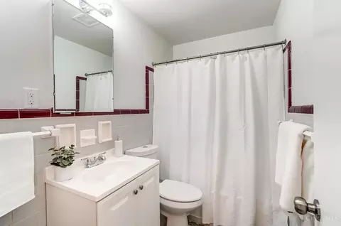 Bath - 3428 Gerold Dr, Cincinnati, OH 45238 photo 1 of 4
