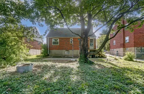 Exterior - 3428 Gerold Dr, Cincinnati, OH 45238 photo 3 of 5