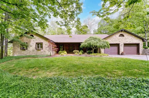 5544 Foley Rd, Cincinnati, OH 45238