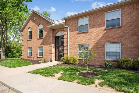 3308 N Bend Rd #15, Cincinnati, OH 45239