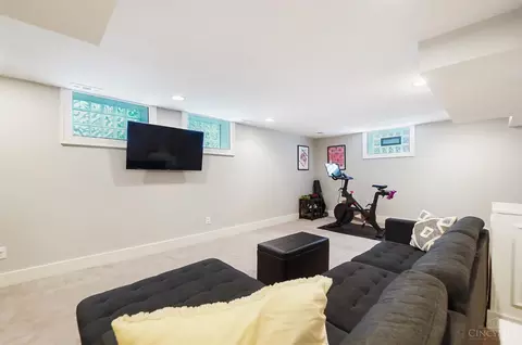 3156 Lookout Cir, Cincinnati, OH 45208 photo 33