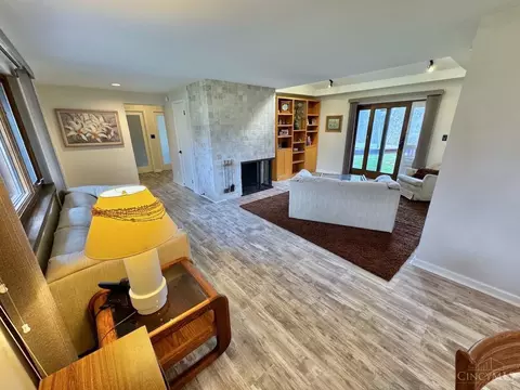 Living - 7877 State Rd, Cincinnati, OH 45255 photo 1 of 7