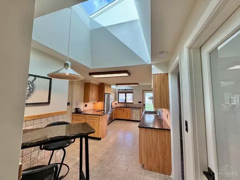 Kitchen - 7877 State Rd, Cincinnati, OH 45255 photo 2 of 8