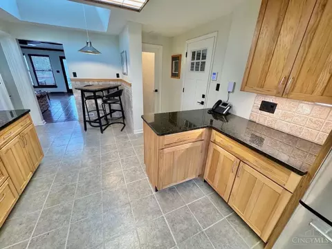 Kitchen - 7877 State Rd, Cincinnati, OH 45255 photo 8 of 8