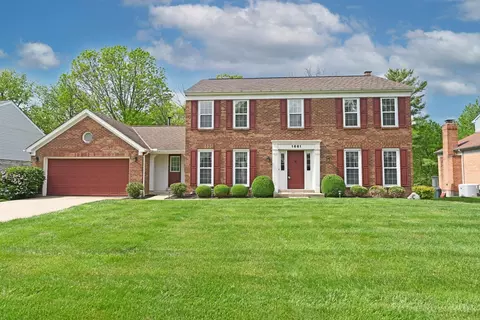 1661 Beechshire Dr, Cincinnati, OH 45255