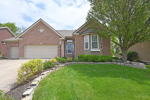 6142 Schaffers Run Dr, Hamilton, OH 45011