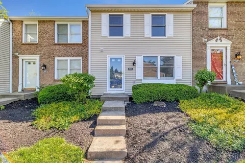 2985 Mossy Brink Ct, Maineville, OH 45039