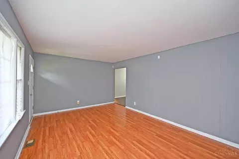 8524 Sunlight Dr, Cincinnati, OH 45231 photo 8