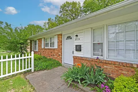 8524 Sunlight Dr, Cincinnati, OH 45231 photo 4