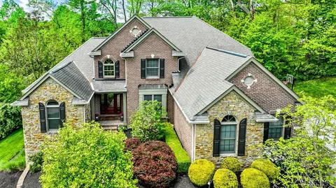 3443 Cooper Rd, Blue Ash, OH 45241