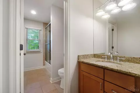 3443 Cooper Rd, Blue Ash, OH 45241 photo 37