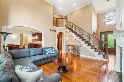 3443 Cooper Rd, Blue Ash, OH 45241 photo 6