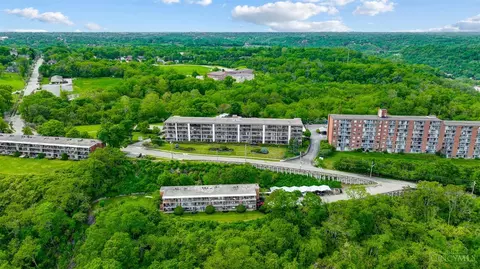 View/Area - 2680 Lehman Rd #C103, Cincinnati, OH 45204 photo 3 of 4