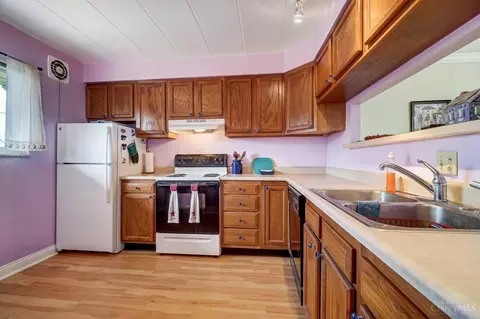 Kitchen - 2680 Lehman Rd #C103, Cincinnati, OH 45204 photo 1 of 6
