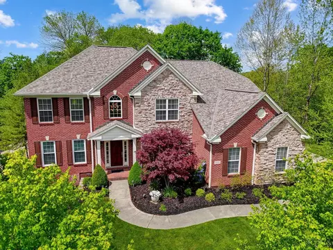 125 Overlook Dr, Loveland, OH 45140