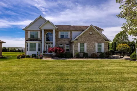 1319 Albreton Pl, Lebanon, OH 45036