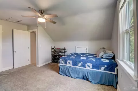Bedroom - 71 Harrison Ave, Cleves, OH 45002 photo 3 of 4