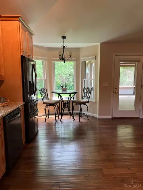 Kitchen - 4147 James Dr, Cincinnati, OH 45245 photo 3 of 3