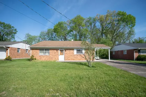 426 Warr Ln, Hamilton, OH 45013