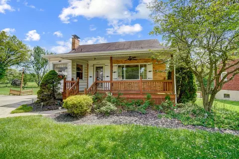 8100 Hollybrook Ct, Colerain Twp, OH 45239