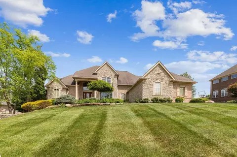 1032 Turning Point Ln, Hamilton Township, OH 45039