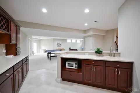 Kitchen - 4638 Braid Ln, Mason, OH 45040 photo 11 of 11