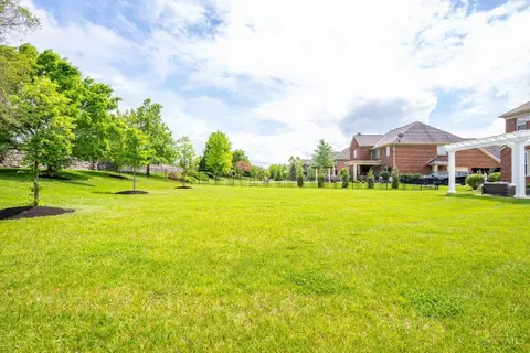 Exterior - 4638 Braid Ln, Mason, OH 45040 photo 10 of 15