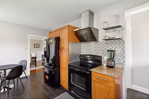Kitchen - 3340 Meyer Pl, Cincinnati, OH 45211 photo 2 of 4