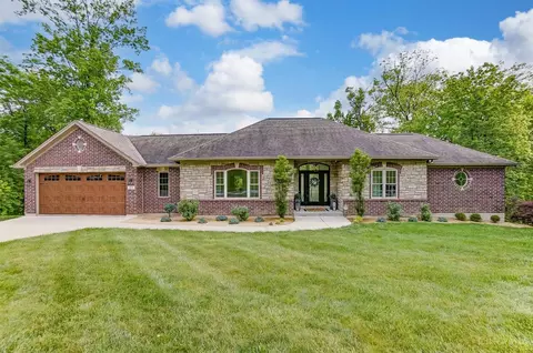 183 St Annes Dr, North Bend, OH 45052