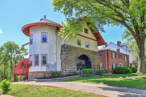 997 Burton Ave, Cincinnati, OH 45229