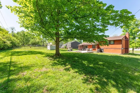 Exterior - 4592 Brookview Dr, Batavia, OH 45103 photo 6 of 6