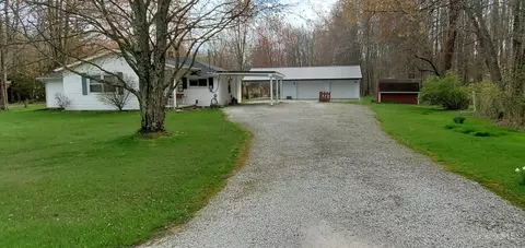 13227 Brannon Rd, Bethel, OH 45106