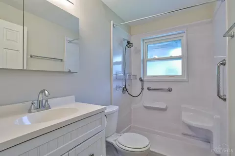 9256 Neil Dr, Cincinnati, OH 45231 photo 20
