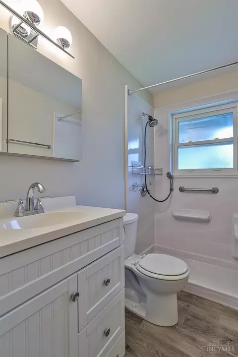 9256 Neil Dr, Cincinnati, OH 45231 photo 30