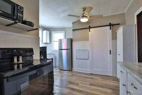 Kitchen - 412 Harrison, Harrison, OH 45030 photo 2 of 5