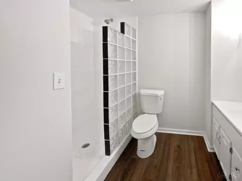 Bath - 1340 Forester Dr, Cincinnati, OH 45240 photo 2 of 2