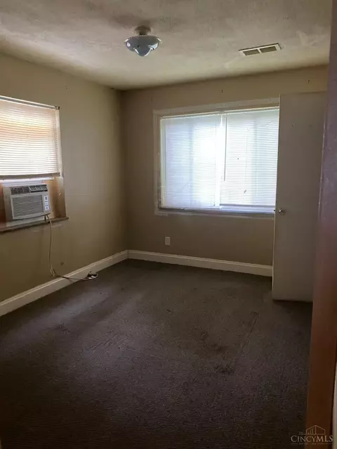 9470 Conklin Ave, Blue Ash, OH 45242 photo 11