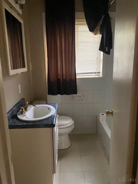 9470 Conklin Ave, Blue Ash, OH 45242 photo 9